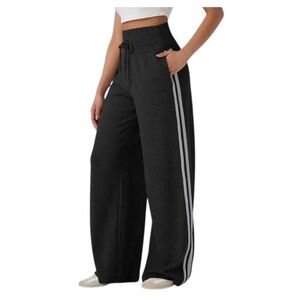 NWT HALARA ribbed lounge pants. Black Wide-Leg flowy soft 4 way stretch size S